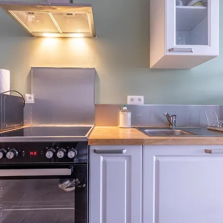 Apartment Les Voutes De Saturnin