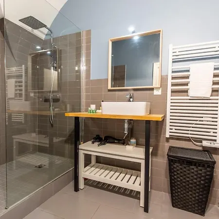 Les Voutes De Saturnin Saint-Saturnin (Puy-de-Dome)